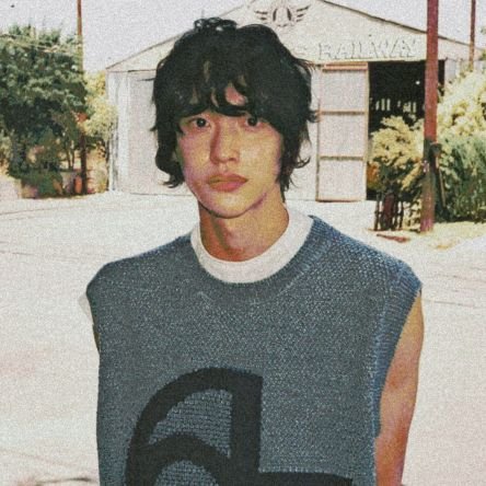 Kslwlsps's profile picture. 🐚