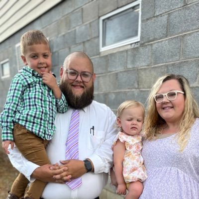 Husband of @NoelleYBerry Born again, Independent, Fundamental, Baptist, Preacher. Assistant Pastor of Grace Baptist Church in Russell Springs, Ky.