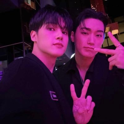 lostcoy's profile picture. 김영조 - bright after rain ♡