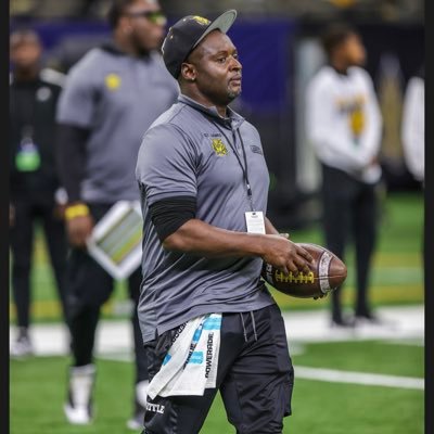 St James High DB/LB Assistant Coach 18u River /Bayou La Bootleggers Head Coach 💪🏾