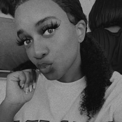 DiasYunaira's profile picture. 