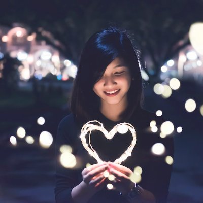 MissHina112233's profile picture. 