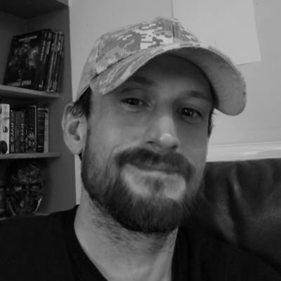 Painter, sculptor, writer and gamer (computer and tabletop).
Xbox-WildMctavish. 
Faugh a ballagh. Fan saor