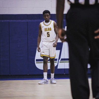 c/0 2027||6’0|| guard/wing||Eagles Landing Christian Academy||Team EYA🏀|| ig: sidneyt_4||gpa:4.0||email: sidithomas@icloud.com