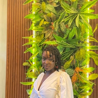 __sessi's profile picture. Physical Therapist || CFC & GSW