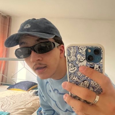 a travaillé avec Tartin, Gotaga, Yassencore, Vohlt, Josplay, Stundzow, Anaee, ... • 🇧🇪🇲🇦 • soutenez les projets de vos potes • affilié à @odysseyfrance •