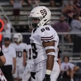 Versatile Lineman NCAA ID # 2401198850 Flour Bluff High School 6’2 255 Class of 2025 #361-425-8876 Unanimous 1st Team All - District rowlandpayton24@gmail.com