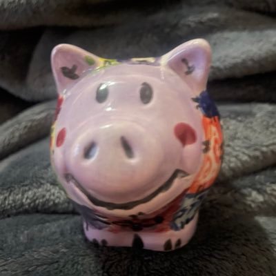 patchworkpig1's profile picture. 