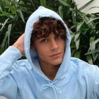 Chris 🪐 (@itscrispyychris) 's Twitter Profile