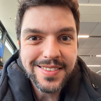 34 | coordenador nacional de redação e apresentador da @radiobandnewsfm