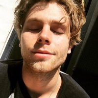 alice (@lukeswt91) 's Twitter Profile