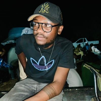 ty_blvcks's profile picture. On T for Fun.
Rest will be Faith.