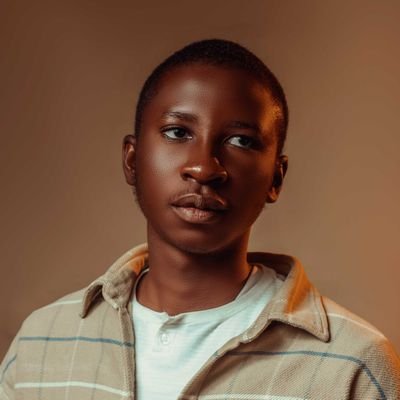 BitrusLuckyWeng's profile picture. DR Copywriter✍🏾 | Sales/marketing trainer 👥Helping newbies start up profitable online business with their smartphone📲. Send a DM👇🏾