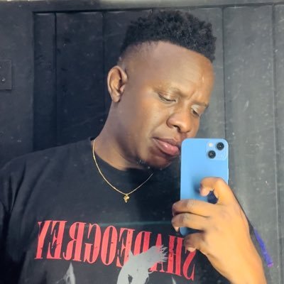 TinoMufud Profile Picture