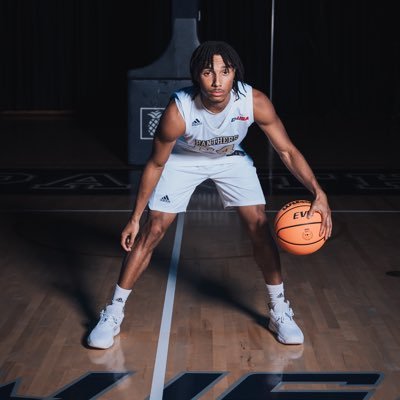 _Jgrant_'s profile picture. 🐺