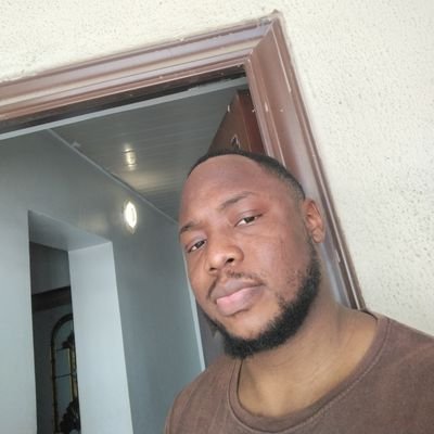 Catholic.
MD.👨🏾⚕️
Music lover.
Football lover.
Chelsea FC supporter💙