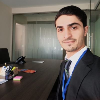 SyedKas04702552's profile picture. Financial market expert 🇦🇪🇵🇰.Free Training course will provide interested candidate contact 00971528022406