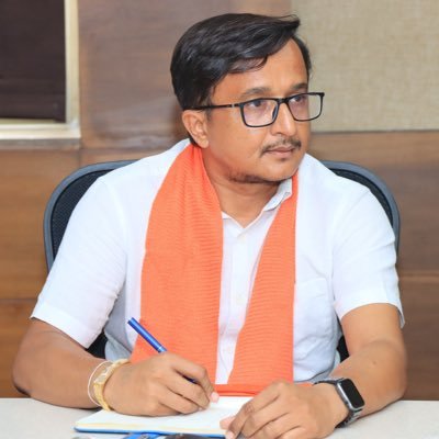 Incharge Social Media(Saurastra Zone) @BJP4Gujarat. Social Activist. Managing Director Of Shree Chemicals & Yuvifix Polychem LLP.
