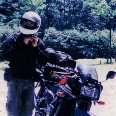 バイクに乗ったり呑み鉄したり貧乏旅行したり亡き父親の愛した球団応援したり
あと、ガッツリ推し活したり