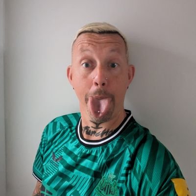 Dad of 5, NUFC supporter and tattoos addict. Adrenaline junkie, motorbike lover and soon to be owner
ASD and ADHD diagnosed #autismawareness #adhdawareness