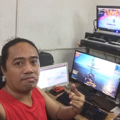 i don't care love life today. but gaming is life
Locked in with @pinad_xyz on Monad #pinad