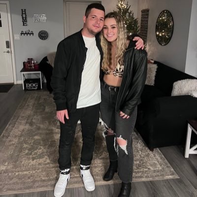 aleciaslosss's profile picture. @john287 ❤️