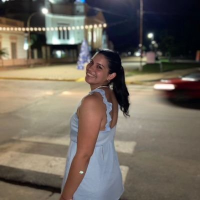 🌹 Sos perfección y no te das cuenta 🌹
Mi Emmita ❤