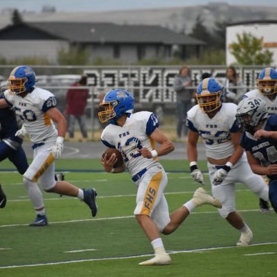 5’11/170/FS/WR/RB/QB/Fergus High/Lewistown/MT/ (406)366-9512