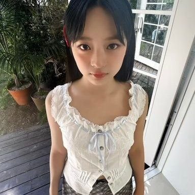 not_elvie's profile picture. live, laugh, love Enhypen