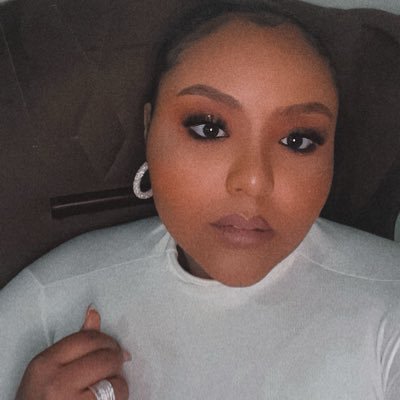 “not a nice person” - everyone up my butt “that black commie bitch” 🇸🇩