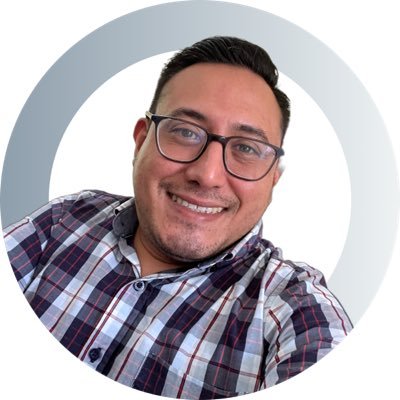 ricardomontalvo's profile picture. Edupreneur, maestro y licenciado. Amante del streaming. Lo que sé lo he aprendido leyendo y escuchando. Como y duermo por necesidad. #generar
