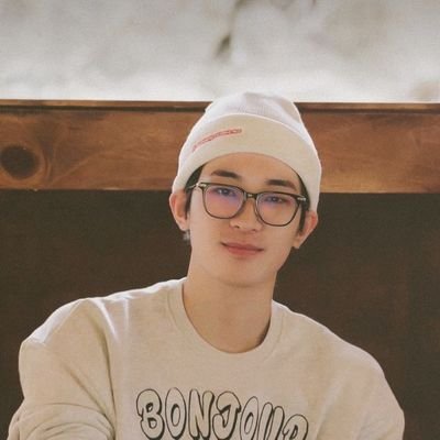 OT 13 || ˗ˏˋ ♡ ˎˊ˗ 𝑆𝑒𝑣𝑒𝑛𝑡𝑒𝑒𝑛 ˗ˏˋ ♡ ˎˊ˗
love wonwoo so much ♡