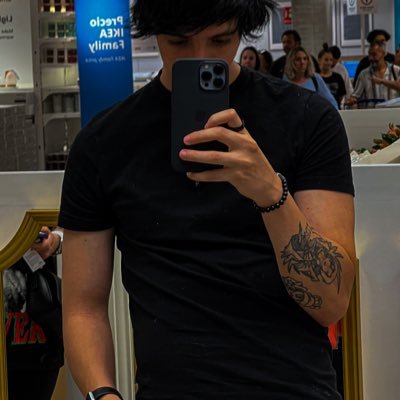 illoAdic's profile picture. owner Vice Mapping 💻 Videogame lover and aim god