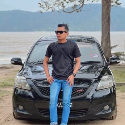 instagram : Qufranhaziq_  
/ lose heart 🙂