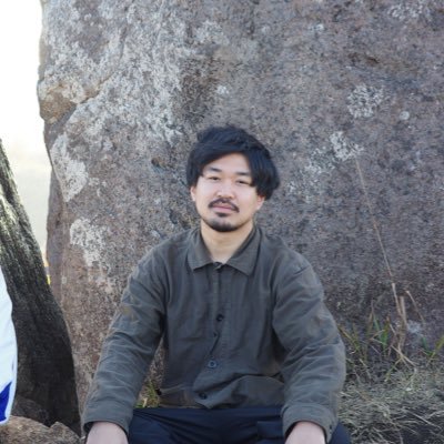 |建築家/Archipelago Architects Studio |‘88 熊本生まれ|武蔵野美術大学-東京藝術大学大学院-長谷川豪建築設計事務所-|編著「小さな風景からの学び」|SDレビュー ’19、U-35 ‘21、住宅建築賞 ‘22 金賞、第50回 東京建築賞 優秀賞、グッドデザイン賞 ‘22-23 等|
