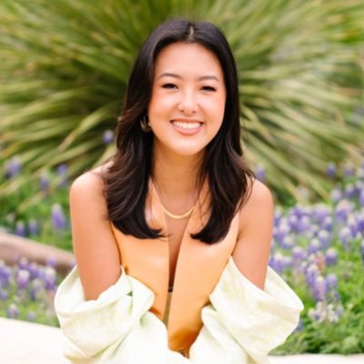 alicehou_'s profile picture. texas ex | nyc