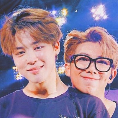 💕Minjoon are my two soft sweet bias and I’m OT7 ❤️very very very over 20+++😅 anti Zionist 👊🏽 ❤️BTS and TXT stan. Shipper as well😘