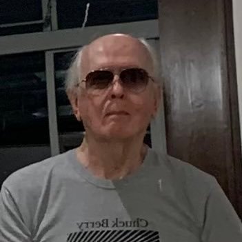 Ex diplomat, ex trader, training poet, political economist, aspiring journalist https://t.co/TwQnT81mKI https://t.co/VGvVqeqTHB