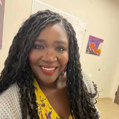 Writer of many nonsenses. @tamuwc Assistant Director. @StonyBrookMFA grad. Doing it for #Wakanda. Tweets=mine. Grammar mistakes=flavor. She/her