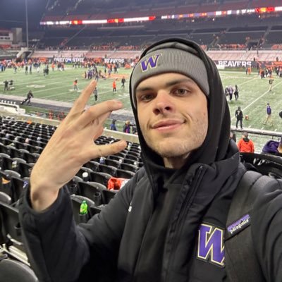 ☔️ uw alum ☔️, Seattle Mariners fan, Lewis Hamilton fanboy