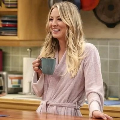I love you all my name is kaley cuoco I'm from California ❤❤❤❤❤