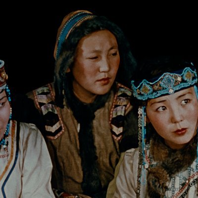 Lejolimai22's profile picture. Film loving writer. I’m a reader not a tweeter. No, that's not me in the picture. 🍉