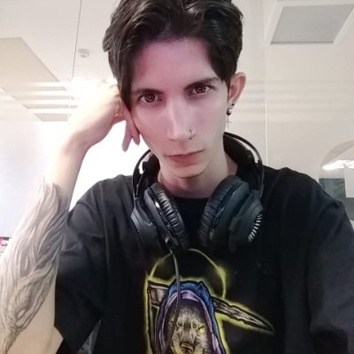 Front-end Software Engineer | 10+ yrs | https://t.co/yzLtIZHumr| React Stack Guru 🚀 | Crafting user-centric web apps with high performance | Innovator in tech.