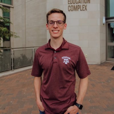 josephtr42's profile picture. Aggie Engineer ‘22 , Mediocre Fantasy Football ‘Enjoyer’, Beer League Goalie 🍺