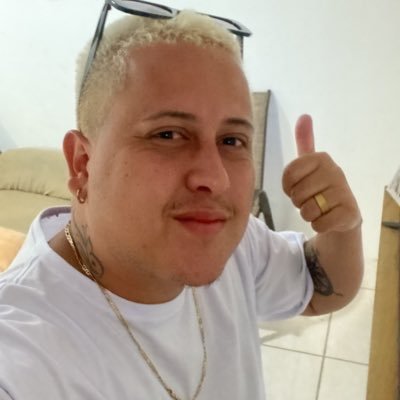 Bruno De Oliveira Rodrigues /96'S 😎📸: __brunnoo / responsa no bagulho. casado