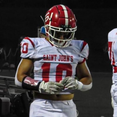 Saint Johns Shrewsbury ‘24 5’10 200 lbs | RB |3.9 GPA| 774-570-0174 | Captain | NHS