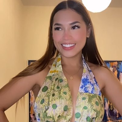 camilasilvab11's profile image