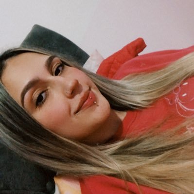 22 aninhos 💫 pisciana ♓ insta: @nati_bmartins