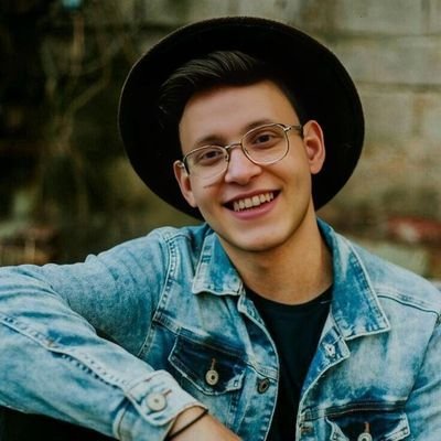 ahnil72369999's profile picture. 