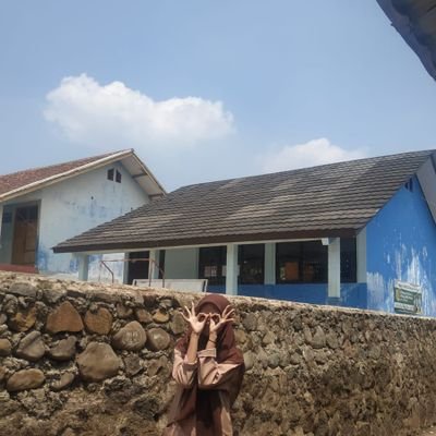 aprlllty's profile picture. 📌🎀💌🍒